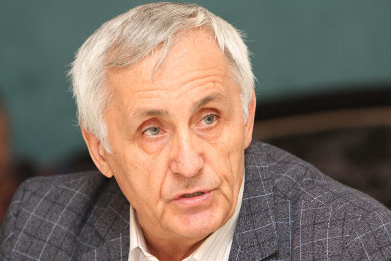 Политологи оценили готовность системы общественного наблюдения за процессом голосования 18-20 сентября как высокую