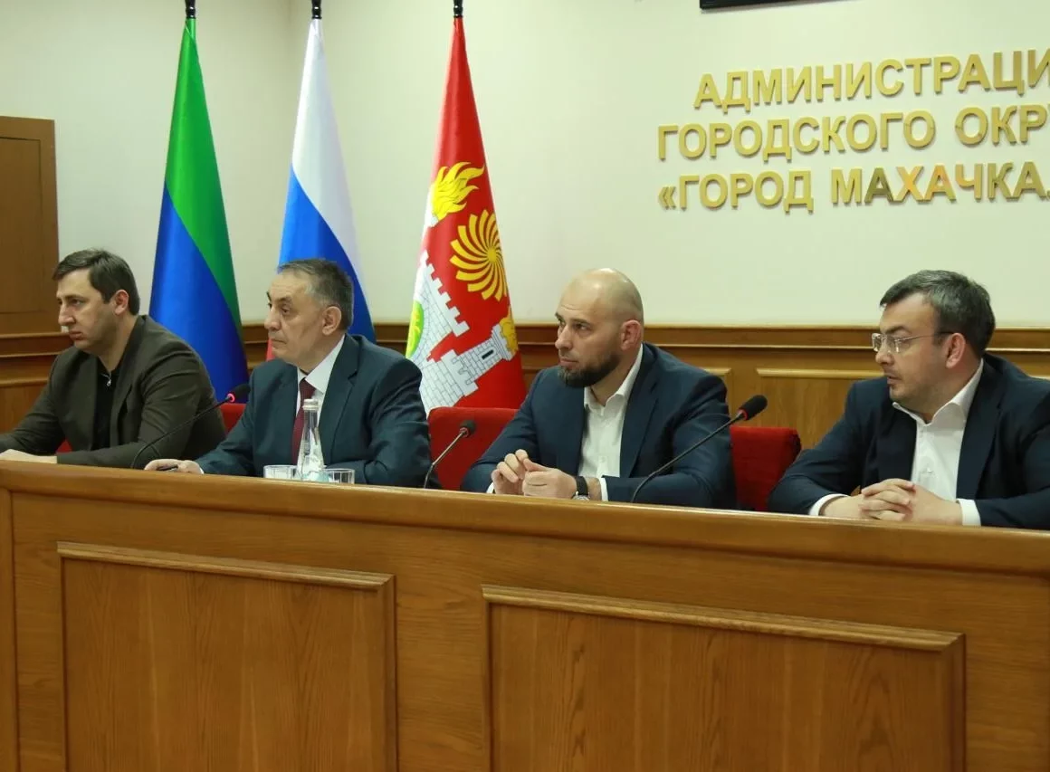 В Махачкале обсудили вопросы осуществления выплат пострадавшим от паводка
