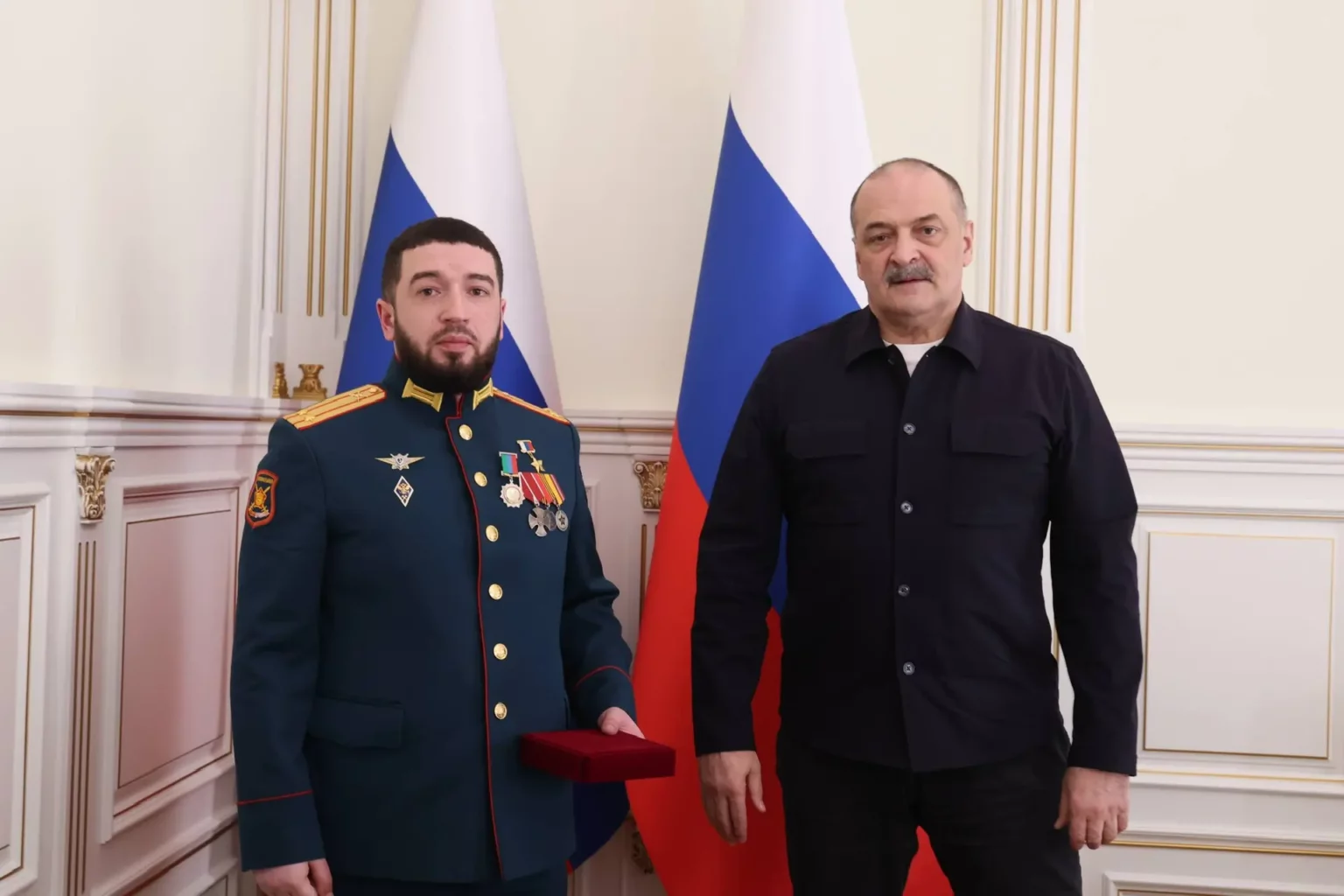 Герою России Саиду Ибрагимову вручили орден «За заслуги перед Республикой Дагестан»