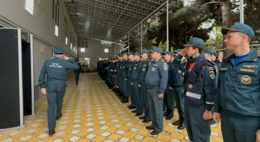 Герои уходят, помощь остается: Дербентский район проводил спасателей Донского МЧС