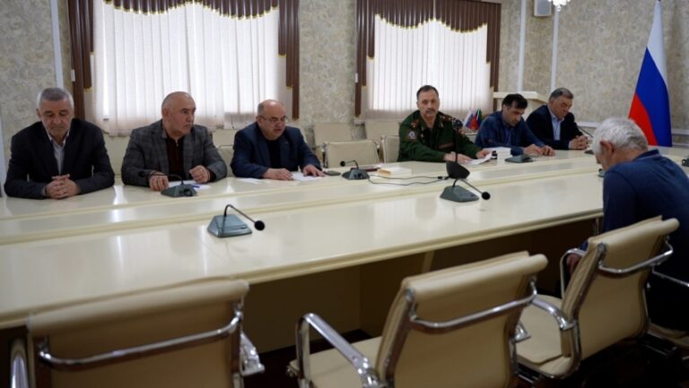 В Хасавюрте состоялась передача ордена Мужества семье погибшего участника СВО Ибрагима Гамзатова