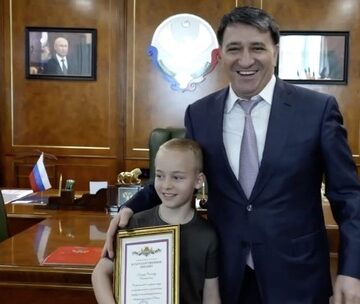 Градоначальник Махачкалы встретился с 11-летним рекордсменом мира Ратмиром Гончаром