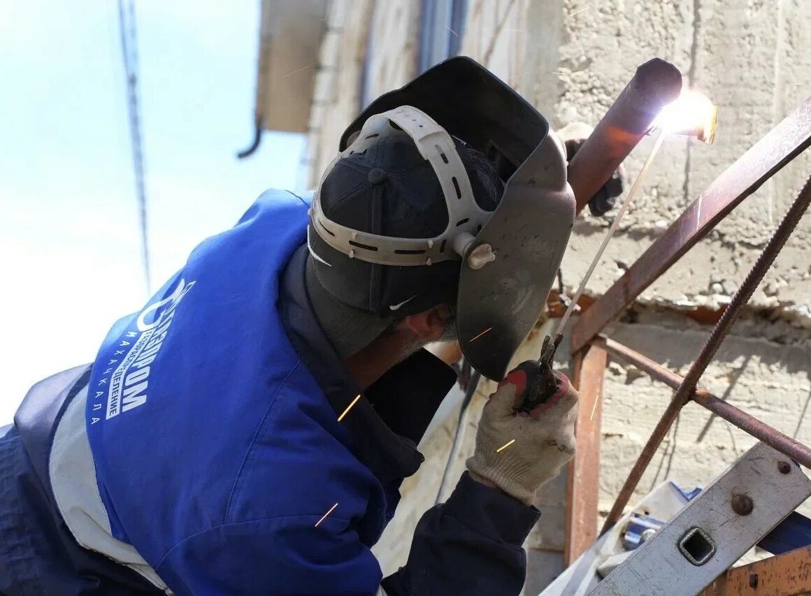 В столице Дагестана пресекли подземные незаконные врезки в газопровод