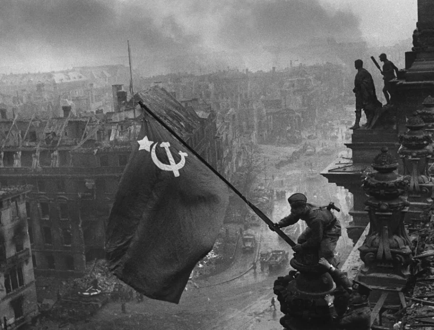 Арсен Юсупов поздравил с Днем Победы!