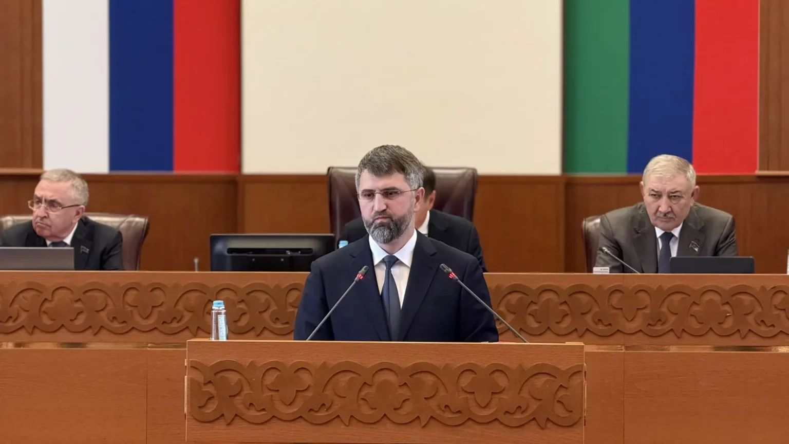 Парламент РД единогласно поддержал кандидатуру Магомеда Рамазанова на должность премьер-министра региона