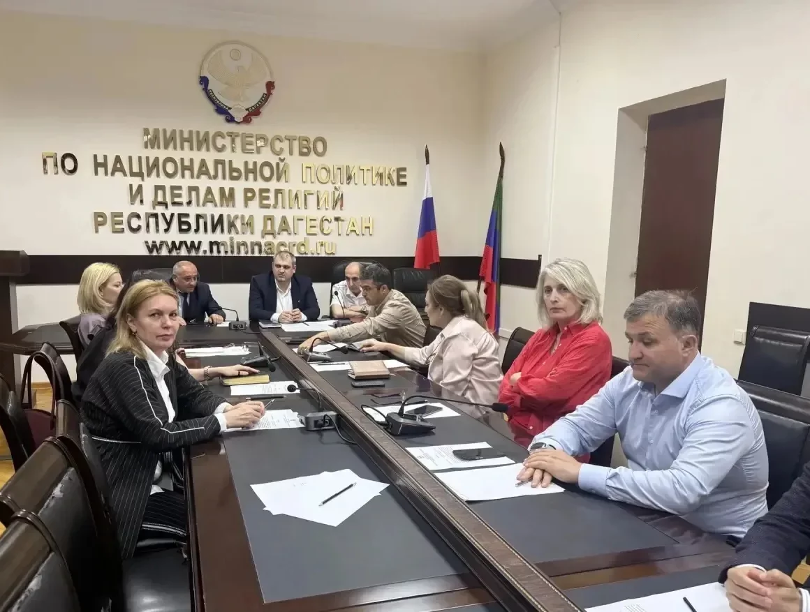 ДГПУ принял участие в стратегическом совещании в Миннаце Дагестана
