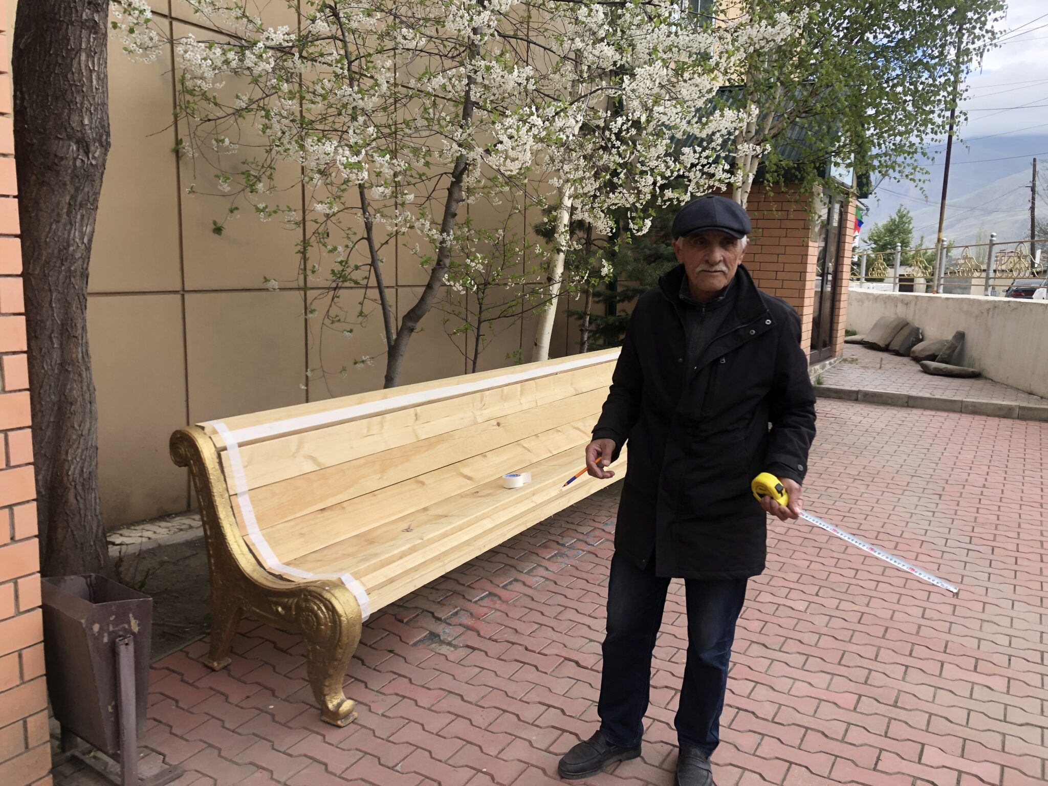 Труд во благо общества