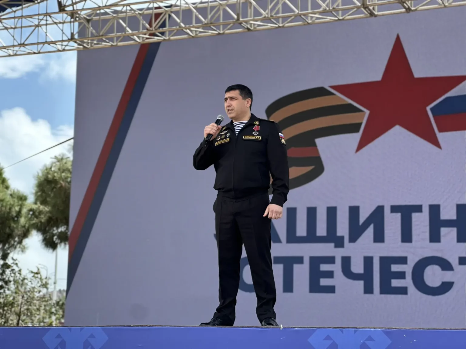 В Каспийске состоялся фестиваль «Папа, мама, я – защитника семья», посвященный трехлетию фонда «Защитники Отечества»