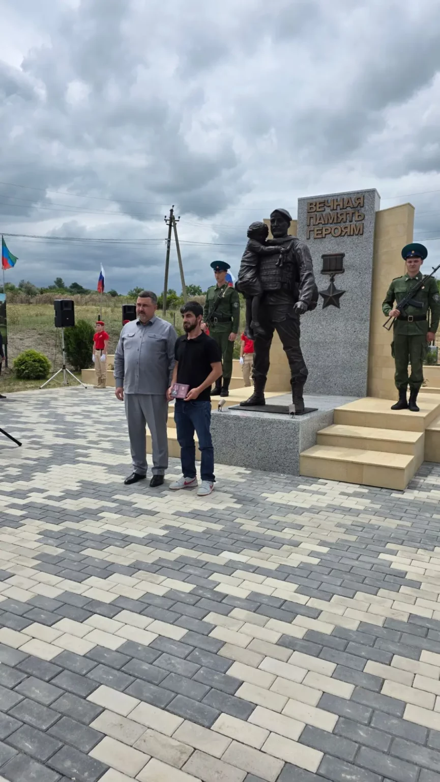 Федор Щукин принял участие в торжественном открытии Сада Памяти в Магарамкентском районе