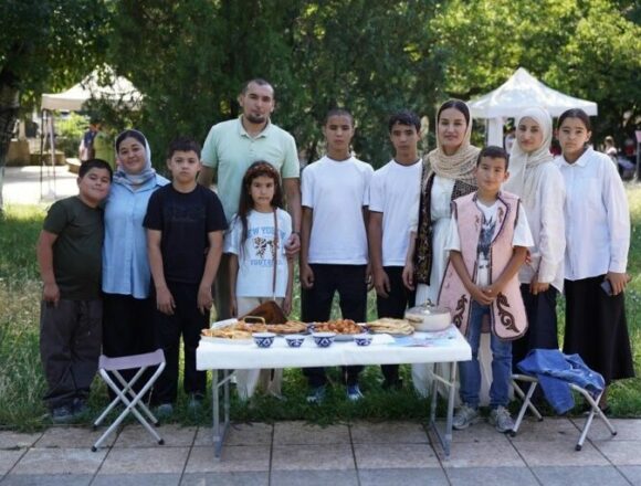 В Махачкале прошел фестиваль сообщества «Родные-Любимые» Движения Первых