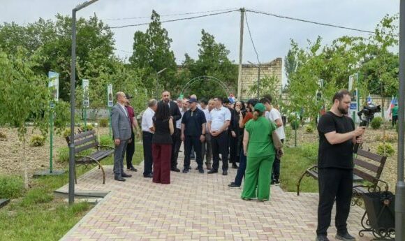 В ДагОгнях торжественно открыли «Сад памяти»